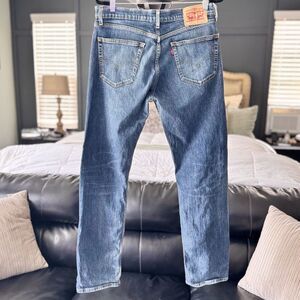“Vintage Levi’s 501 Straight Leg Jeans – Classic Americana / 90s Grunge Revival